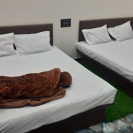 Golden Guest House Ujjain Exterior foto