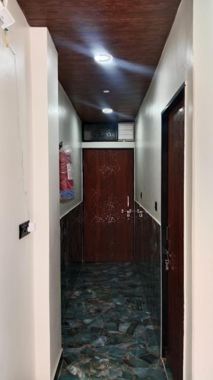 Golden Guest House Ujjain Exterior foto