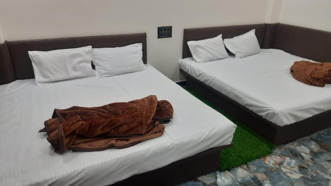 Golden Guest House Ujjain Exterior foto